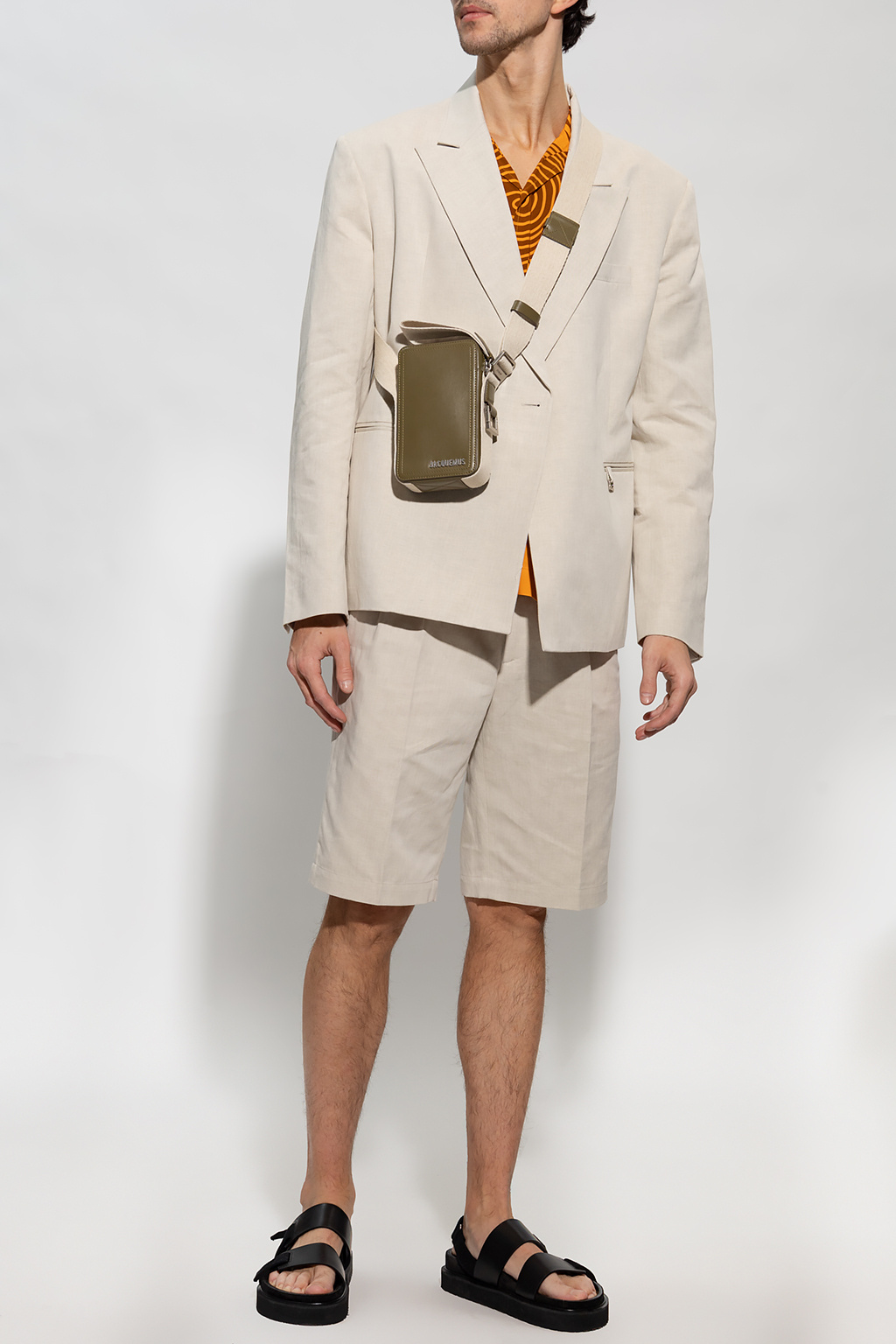 Jacquemus best sale beige shorts